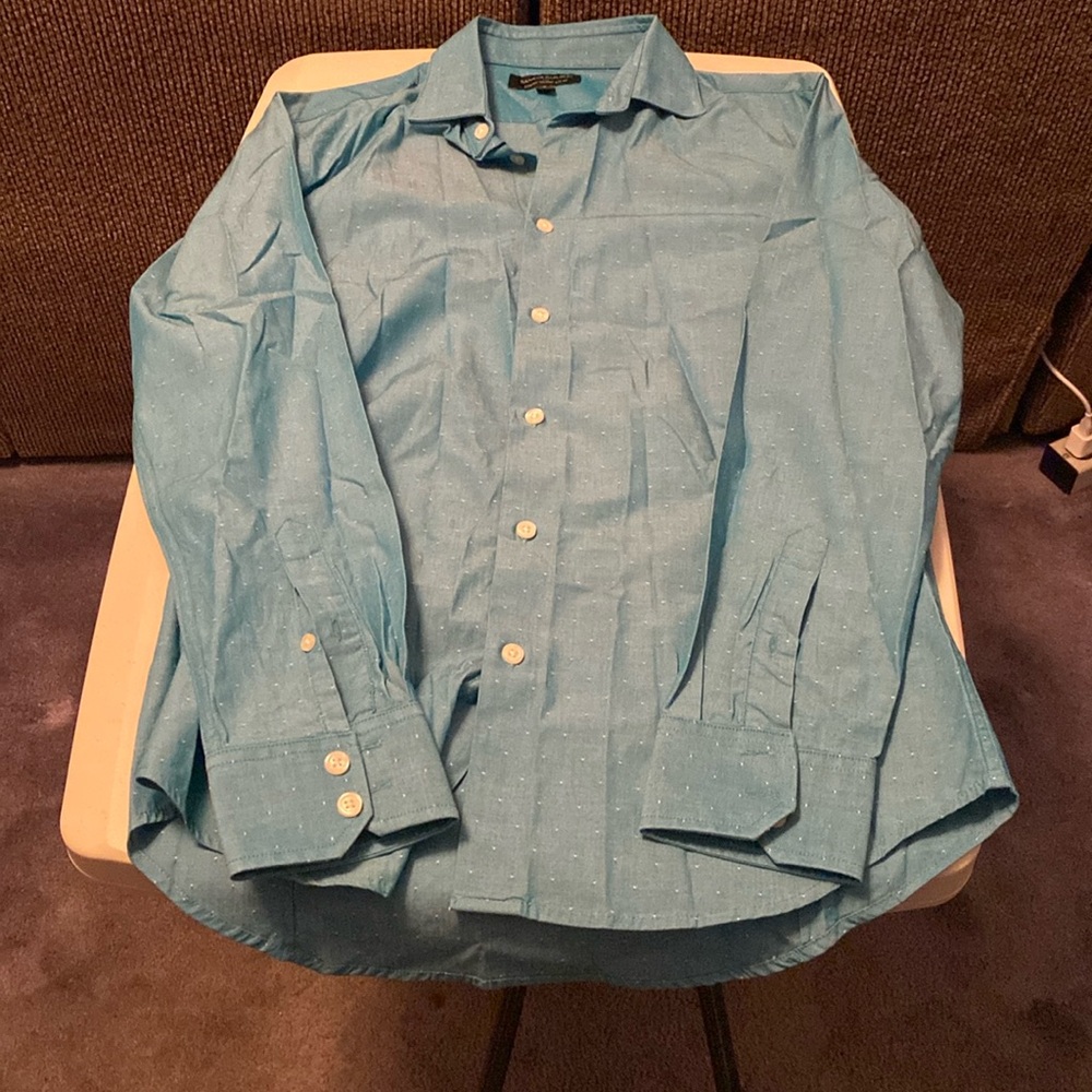 Banana Republic Teal Blue Dot Spread Collar Dress Shirt